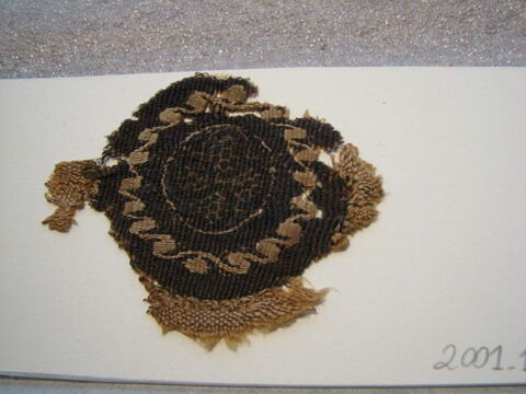 médaillon décoratif, image 2/2