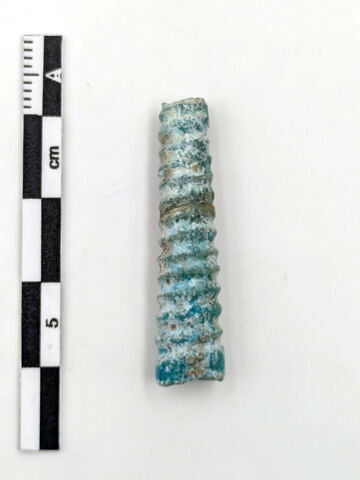 perle cylindrique, image 1/3