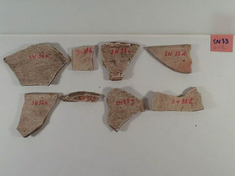 , image 3/4
