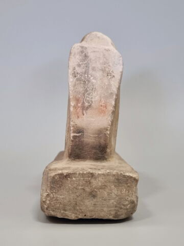 statue, image 3/5