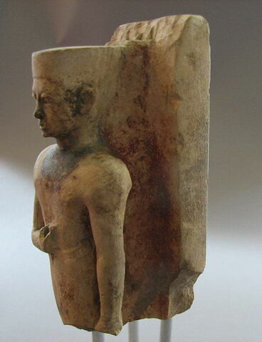 statue ; figurine