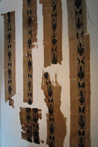 tissu ; bande décorative d'habillement, image 1/1