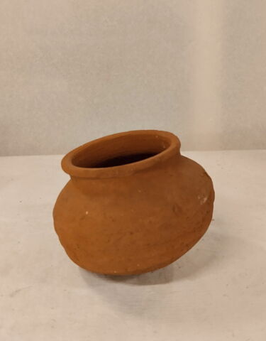 vase, image 1/1
