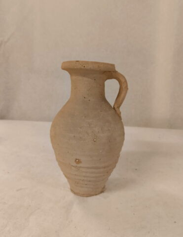 vase, image 1/1