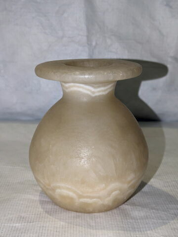pot, image 3/3
