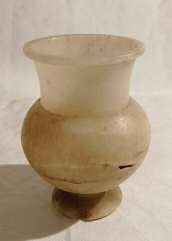 vase, image 4/4