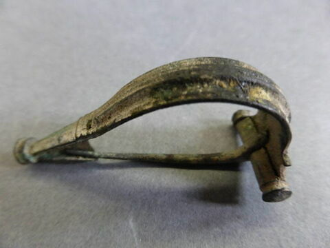 bijou, image 2/2