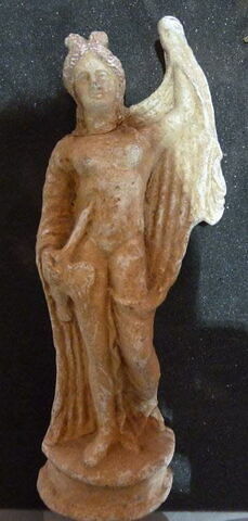 figurine, image 2/2