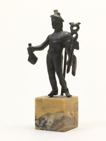 figurine, image 2/5
