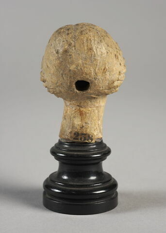 figurine, image 3/4