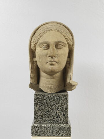 statue ; tête, image 1/5