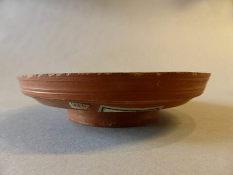 assiette, image 2/2