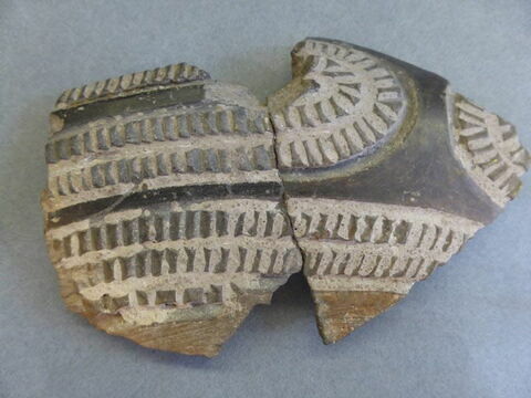 vase ; fragment, image 1/1