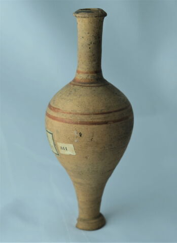 vase, image 2/4
