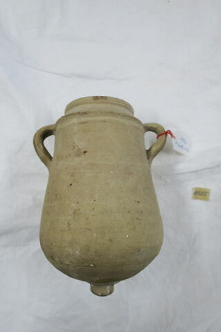 vase, image 1/1