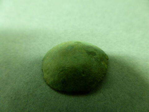 bijou  ; bouton, image 1/2