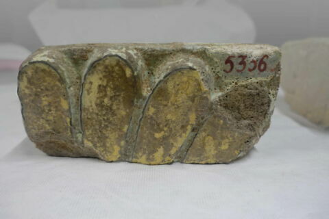brique ; fragment