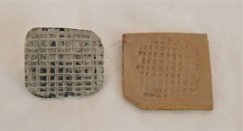 cachet, image 1/4