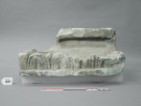 relief ; fragment, image 3/4