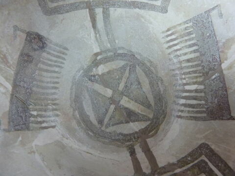vase, image 5/9