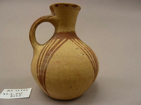 vase, image 1/1