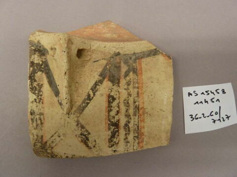 vase ; fragment