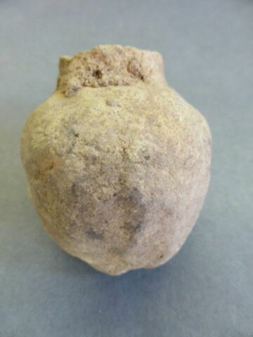 vase, image 1/1