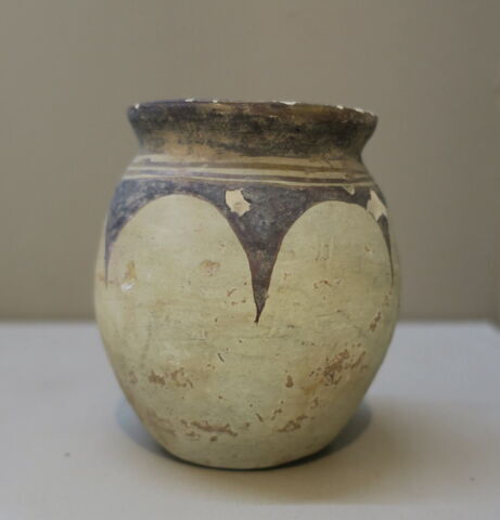 vase  ;, image 1/1
