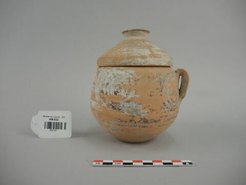 vase ; urne, image 1/3