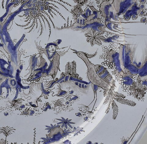 Grand bassin d'apparat à décor chinois en camaïeu bleu et manganèse, image 4/5