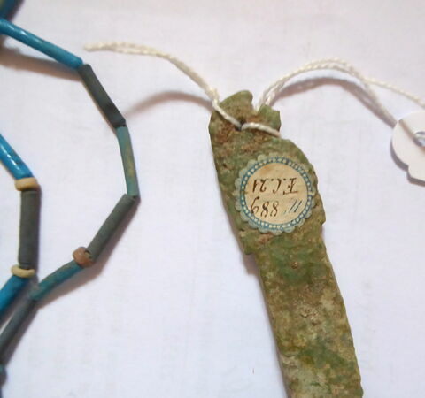 collier à pendentif ; collier à 2 rangs ; perle tubulaire ; amulette, image 2/4