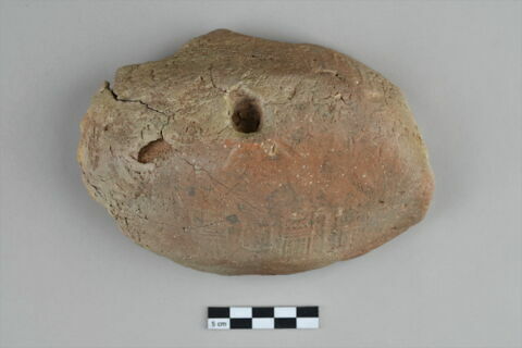 bouchon de jarre en calotte ; empreinte de sceau, image 1/3