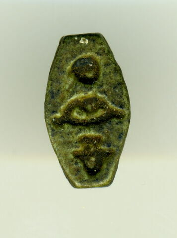 scaraboïde ; perle cauroïde ; perle en olive, image 1/2