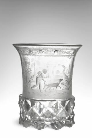 Gobelet à bord évasé, image 1/4