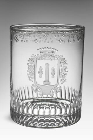 Gobelet cylindrique avec étui