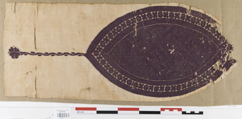 châle  ; tenture  ; fragment, image 1/2
