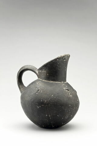 vase, image 1/6