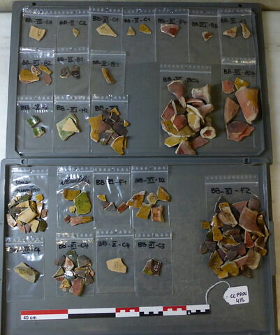 marmite, fragment, image 1/1