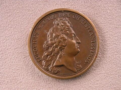 Naissance du duc d'Anjou (Louis XV), image 2/2