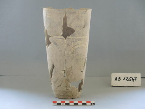 vase, image 7/7