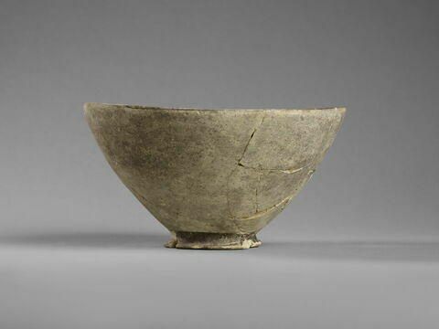 vase, image 2/4