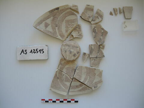 vase, image 1/1