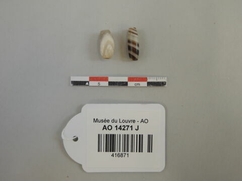 perle ; pendeloque, image 1/1