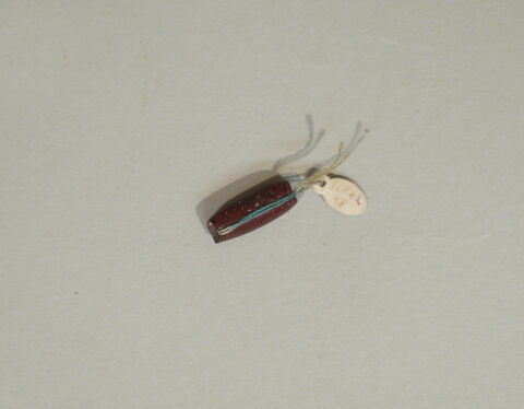 collier ; perle, image 2/2