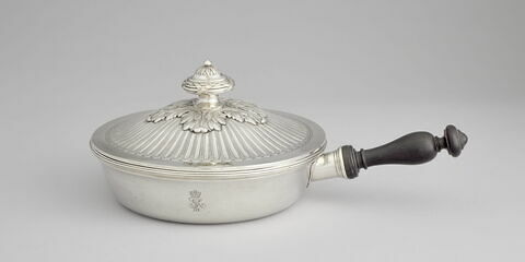 Grande casserole du service de George III d'Angleterre et de Hanovre, d'une paire (OA 12880)
