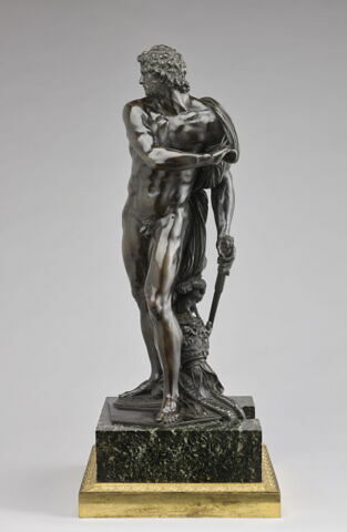 Statuette : Mars quittant les armes, image 4/8