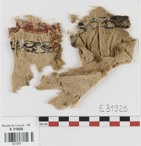 décor de textile ; fragments, image 1/2