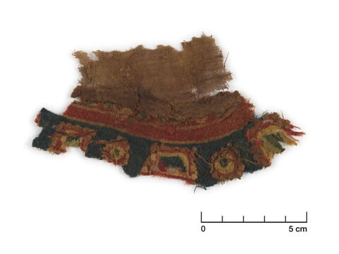bande décorative d'habillement ; fragment, image 4/5