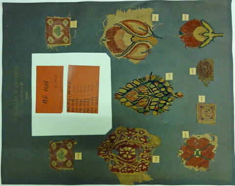 décor de textile ; fragments, image 3/3