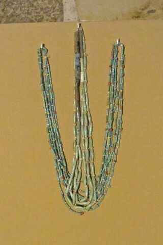 collier  ; perle, image 1/4